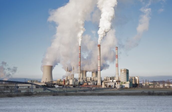 Repubblica Ceca, la crisi energetica prolunga l’uso delle centrali a carbone