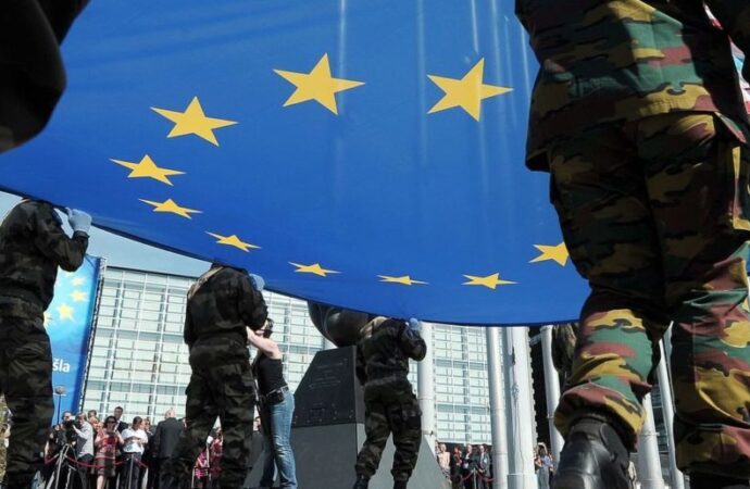 Mogherini: sostenere l’attuazione del piano d’azione per la mobilità militare