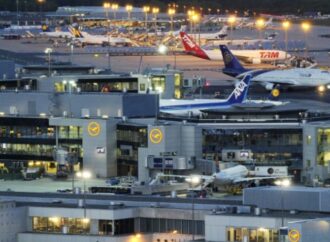 Germania, Francoforte: 120 passeggeri da Gb bloccati all’aeroporto