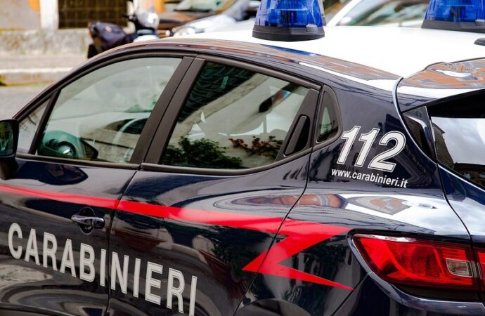 Foggia, rapina supermercato: 4 arresti dopo la fuga