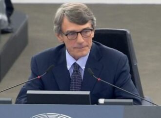 Sassoli: “Italia faccia riforme o rischia di perdere aiuti europei”