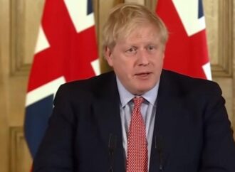Regno Unito, Johnson annuncia nuove riaperture