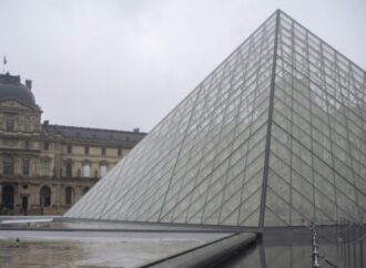 Parigi, Museo del Louvre: smantellato un traffico di biglietti falsi