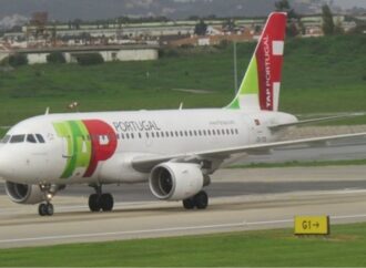 TAP Air Portugal previsti tagli oltre 300 dipendenti