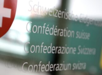 La Svizzera alle urne per un referendum sul green pass