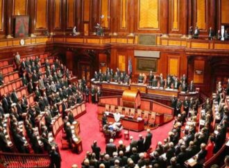 Italia: contagi non fermano Senato, confermato il calendario
