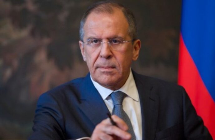 Russia, Lavrov: “Rischio reale di una terza guerra mondiale”