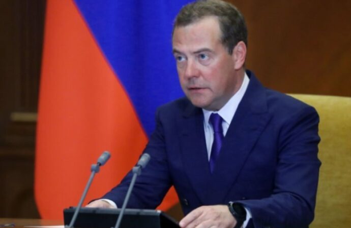 Russia, armi nucleari, Medvedev: “uso se necessario, non è bluff”