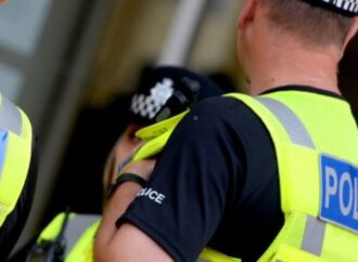 Londra, polizia condannata, vietò veglia per donna assassinata da un agente
