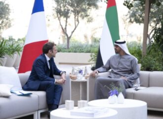 Bin Zayed incontra Macron a Parigi per discutere di energia