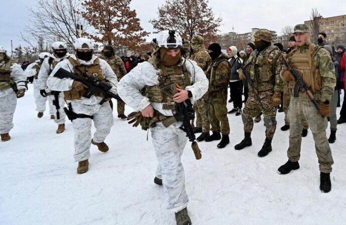 Russia minaccia Finlandia e Svezia: ripercussioni militari se entrano nella Nato