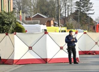 Belgio, auto investe una folla: 6 vittime