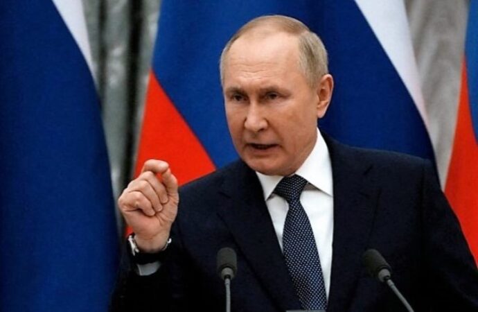 Francia, Eliseo: “Putin non vuole fermarsi”