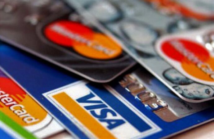 Visa e Mastercard verso lo stop transazioni in Russia