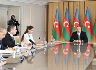 Aliyev: “L’Azerbaigian si sta sviluppando con successo in ogni area”
