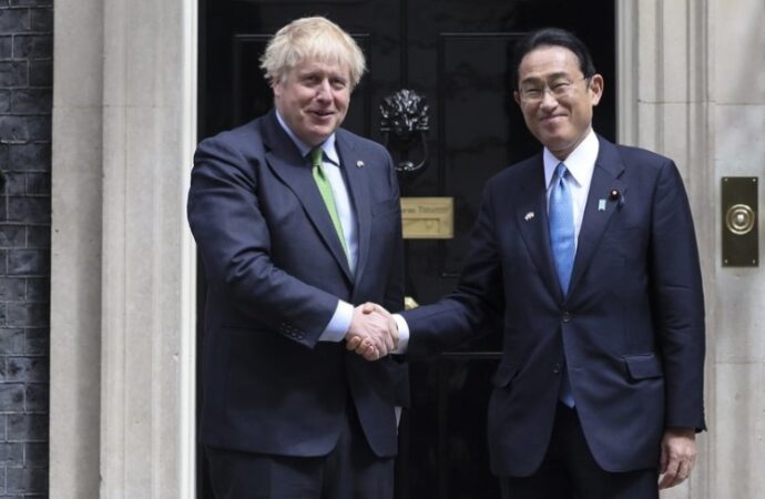 Regno Unito e Giappone uniscono le difese contro l’aggressione russa