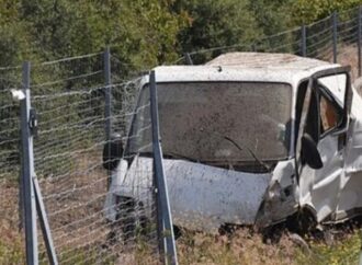 Austria: furgone con a bordo 20 migranti si ribalta, 3 morti e 7 feriti