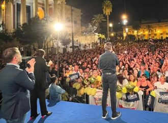 Conte a Palermo, concluso tour elettorale siciliano