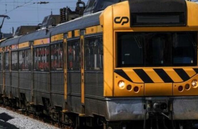 Portogallo, lo Stato stanzia 336 milioni per 12 treni TGV