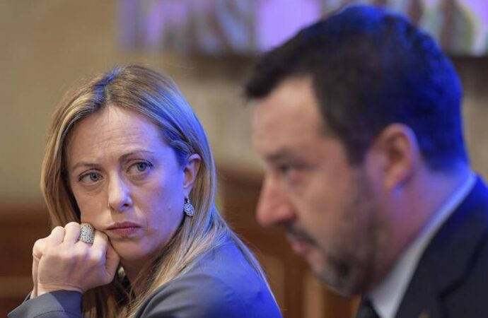 Italia, Meloni studia squadra governo ma resta nodo tecnici