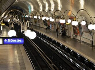 Parigi, sciopero della metropolitana: in ballo aumenti di stipendio e più assunzioni