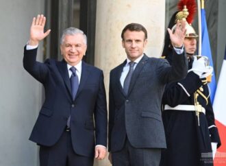 Francia e Uzbekistan rafforzano le relazioni politico-diplomatiche