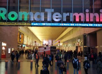 Roma, Stazione Termini: uomo accoltellato per 20 euro: tre arresti