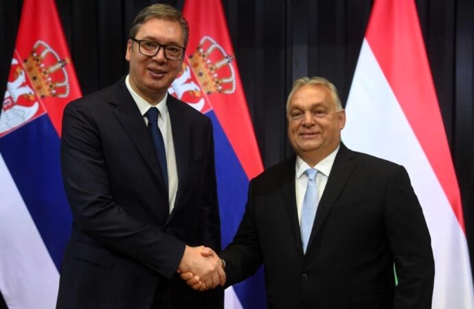 Ungheria: Orban riceve Vucic, rafforzare i rapporti e la cooperazione