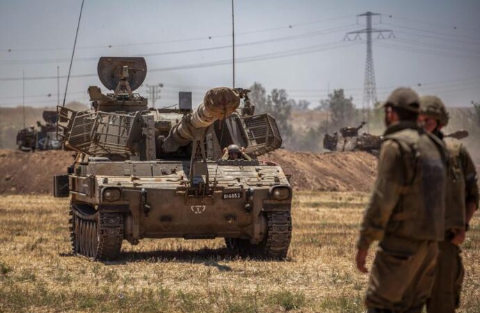 Israele, l’offensiva totale contro Gaza prende forma