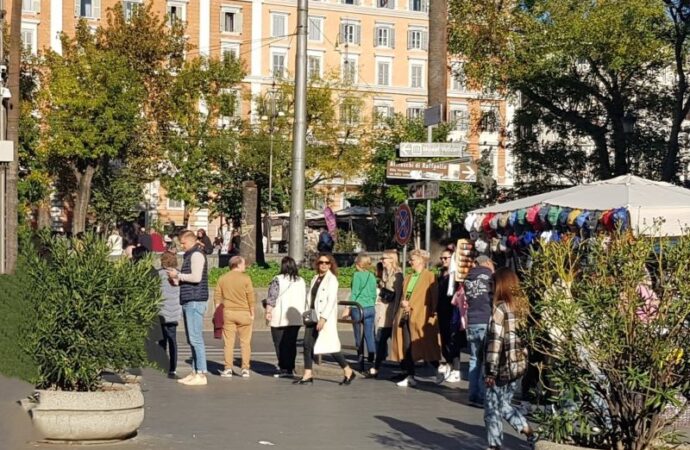 Fascia verde a Roma, oggi e domani divieti parziali alla circolazione: ecco per chi