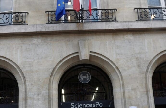 Parigi, chiude la sede di Sciences Po
