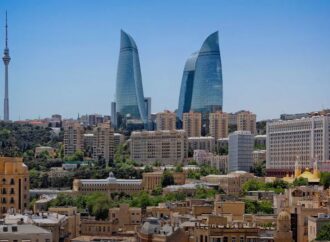 Azerbaigian, energia: Cirielli, rafforzare partenariato strategico in ogni settore