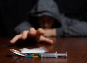 Francia, un adulto su dieci ha fatto uso di cocaina, secondo uno studio