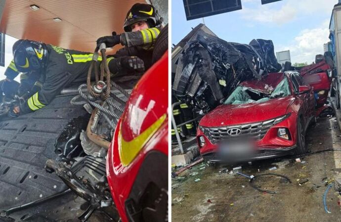 A12, maxi incidente al casello di Rosignano nel livornese: 3 morti