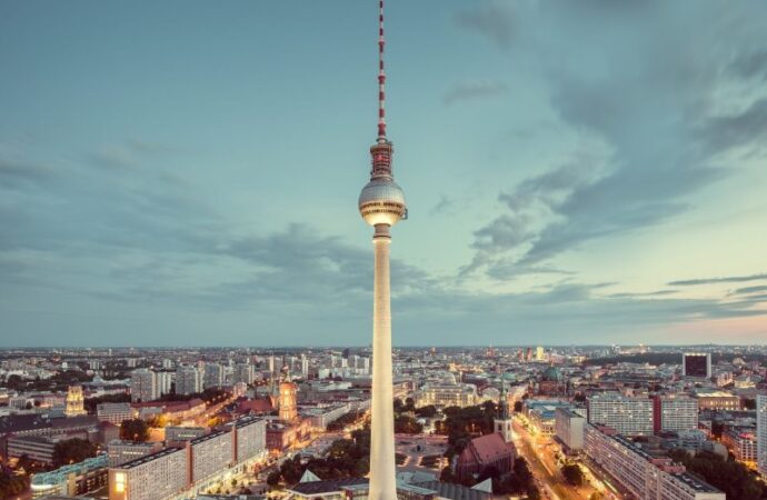 Germania, clima: il presidente Steinmeier firma nuova legge