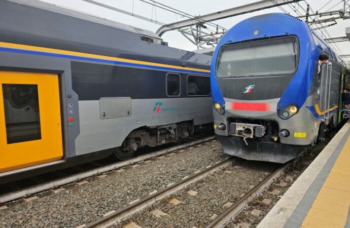 Treni, circolazione rallentata su Roma: ritardi fino a un’ora per l’Alta velocità