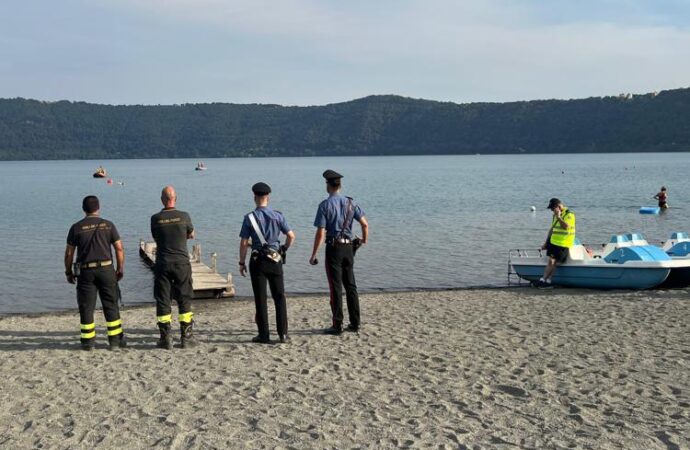 Castel Gandolfo, due giovani annegano nel lago