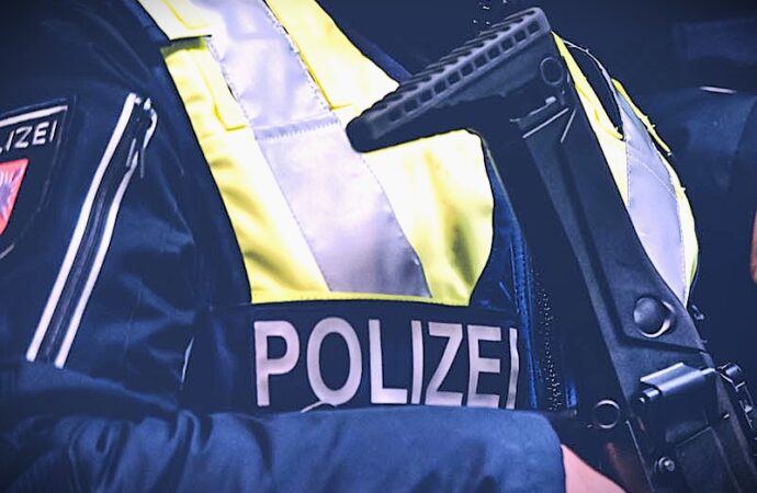 Germania, esplosione a Colonia: vasta operazione di polizia nel centro