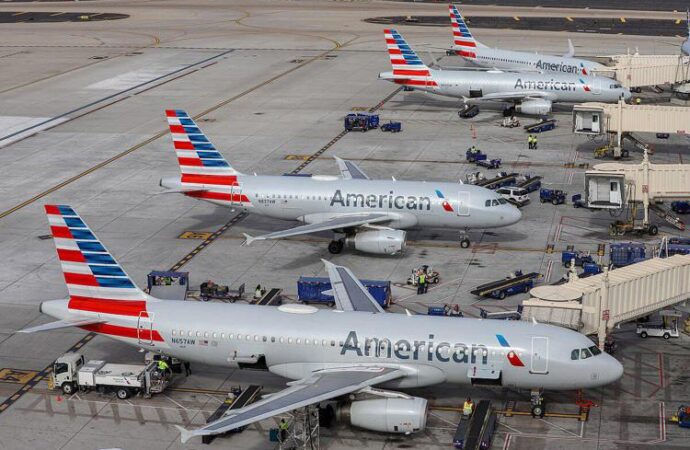 American Airlines, stop a tutti i voli per problema tecnico