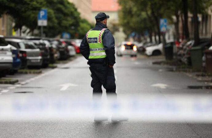 Zagabria, attacco con coltello in una scuola: uccisa una bambina