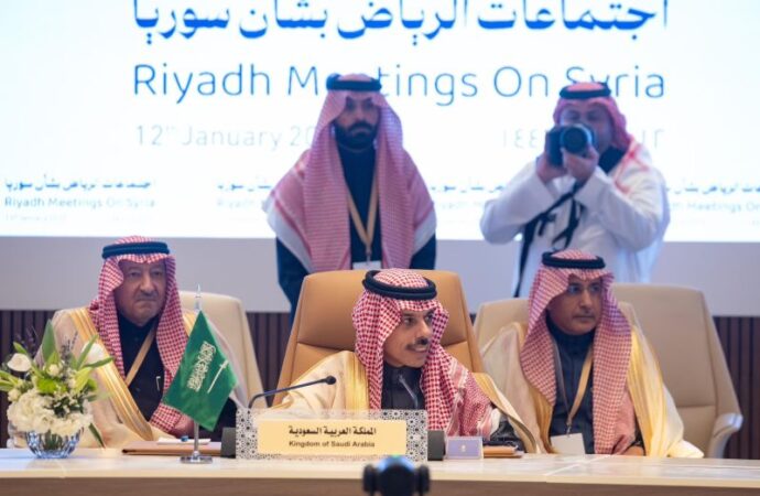 Riyadh, riunione sulla Siria: transizione politica globale