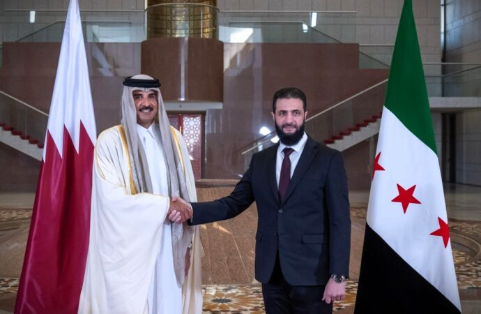 Siria: L’emiro del Qatar primo leader in visita a Damasco dal crollo del regime