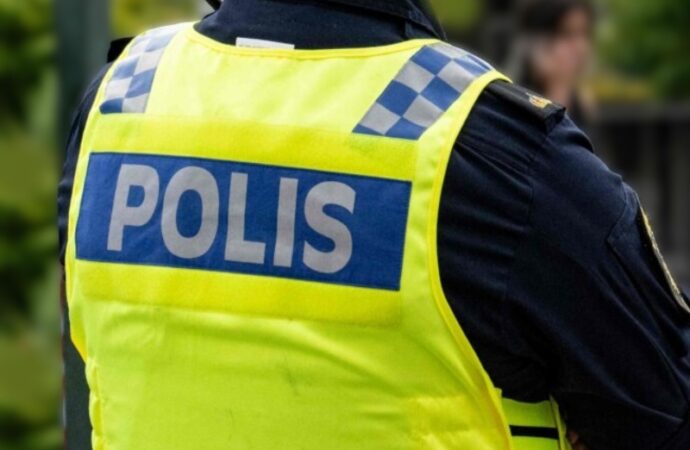 Svezia, strage in una scuola almeno 10 morti: non è terrorismo